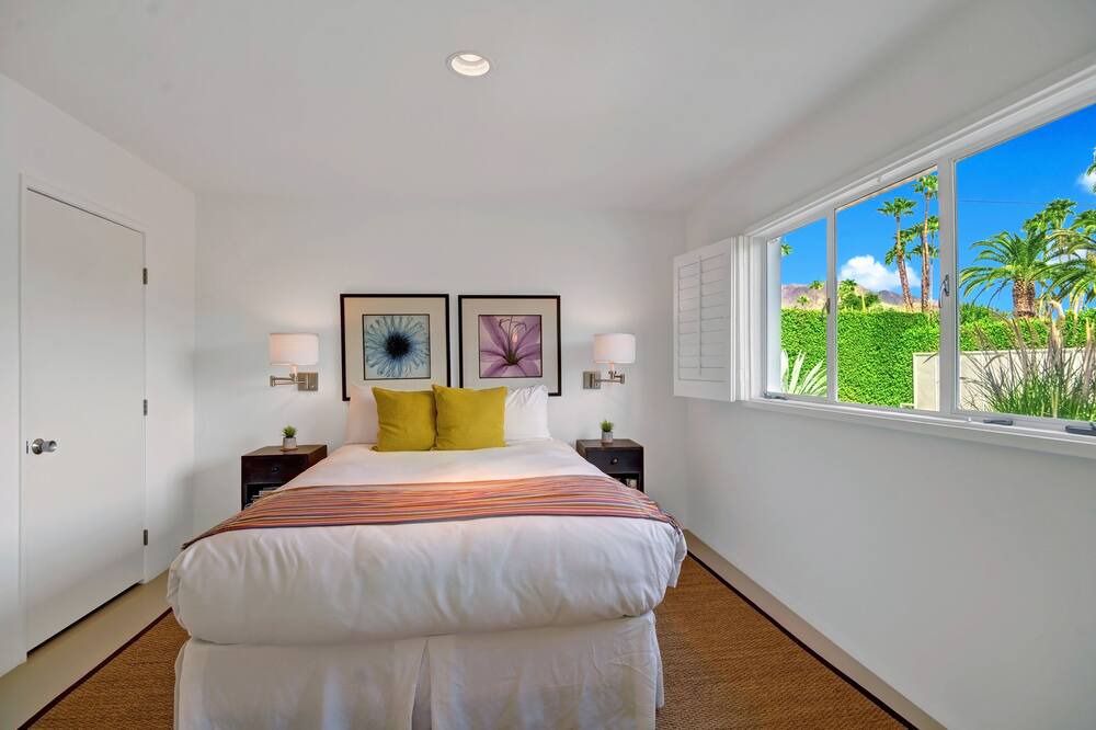 Photo of Bedroom in Deep Well Ranch