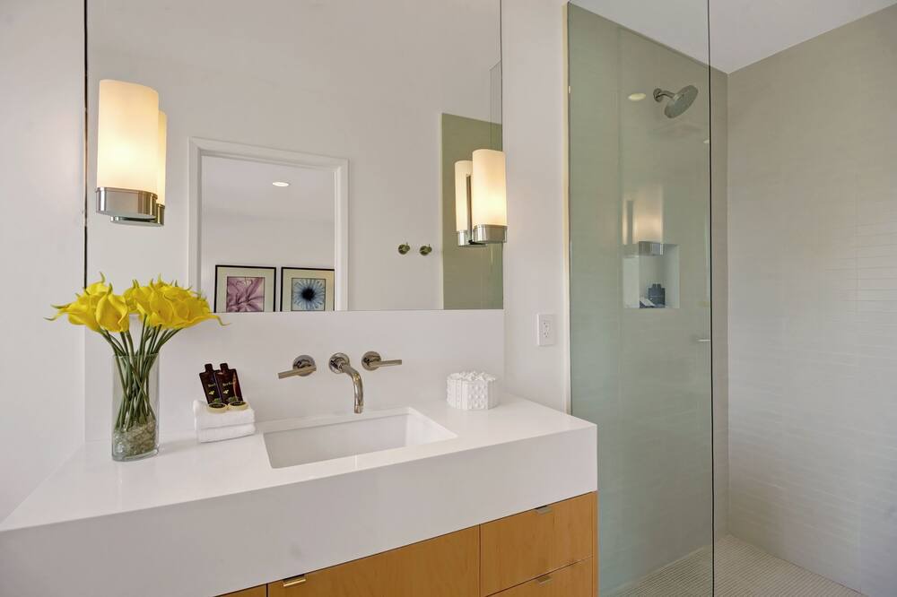 Photo of Bathroom in Deep Well Ranch