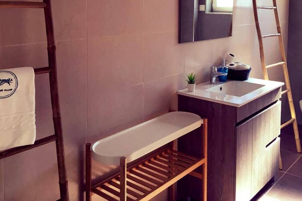Photo of Bathroom in Atalaia