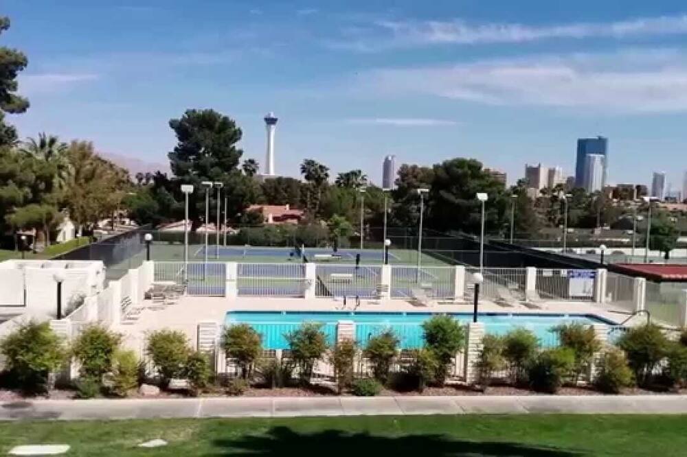 Photo of Outdoor in Rancho Oakey