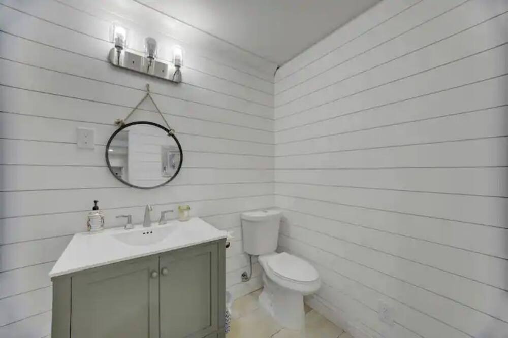 Photo of Bathroom in Ramona