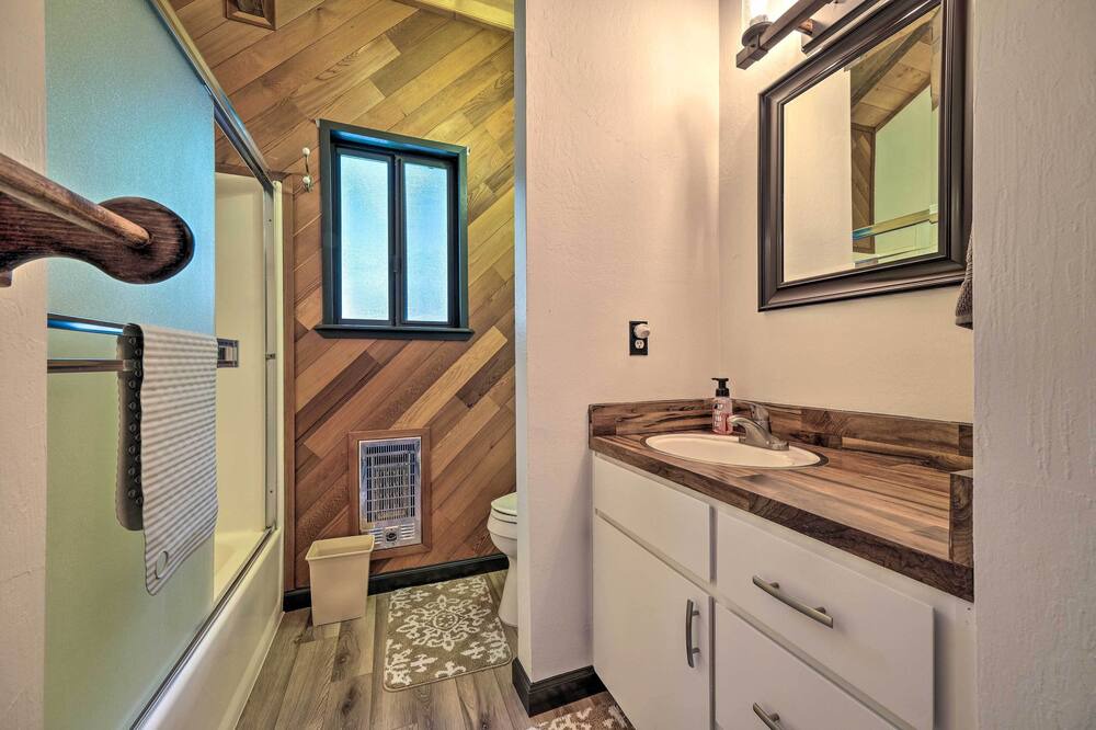 Photo of Bathroom in Arnold