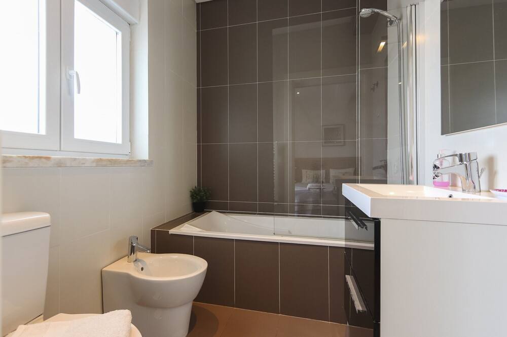 Photo of Bathroom in Lisbon Old Town