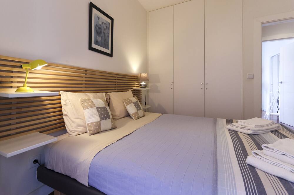 Photo of Bedroom in Lisbon Old Town