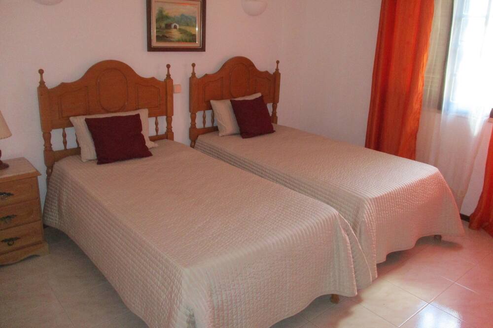 Photo of Bedroom in Boliqueime