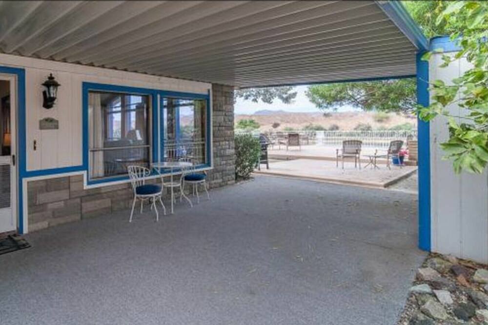 Photo of Patio Balcony in Bluewater