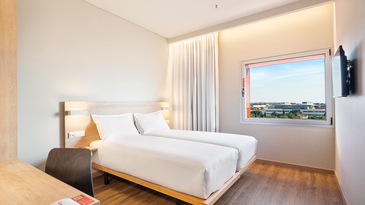 Photo of Bedroom in Paco De Arcos