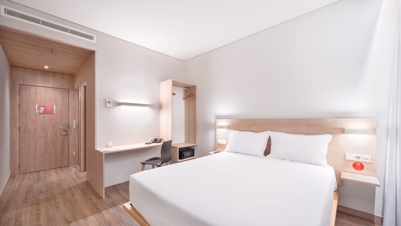 Photo of Bedroom in Paco De Arcos
