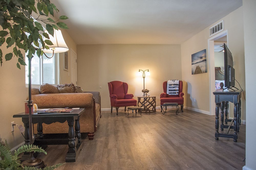 Photo of Livingroom in Visalia