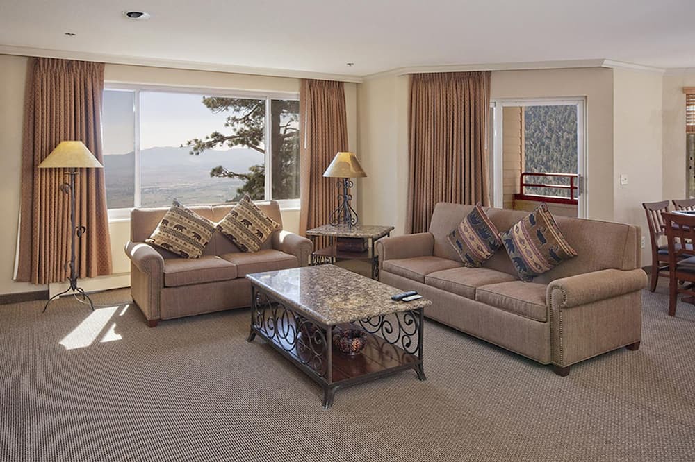 Photo of Livingroom in Tahoe Village