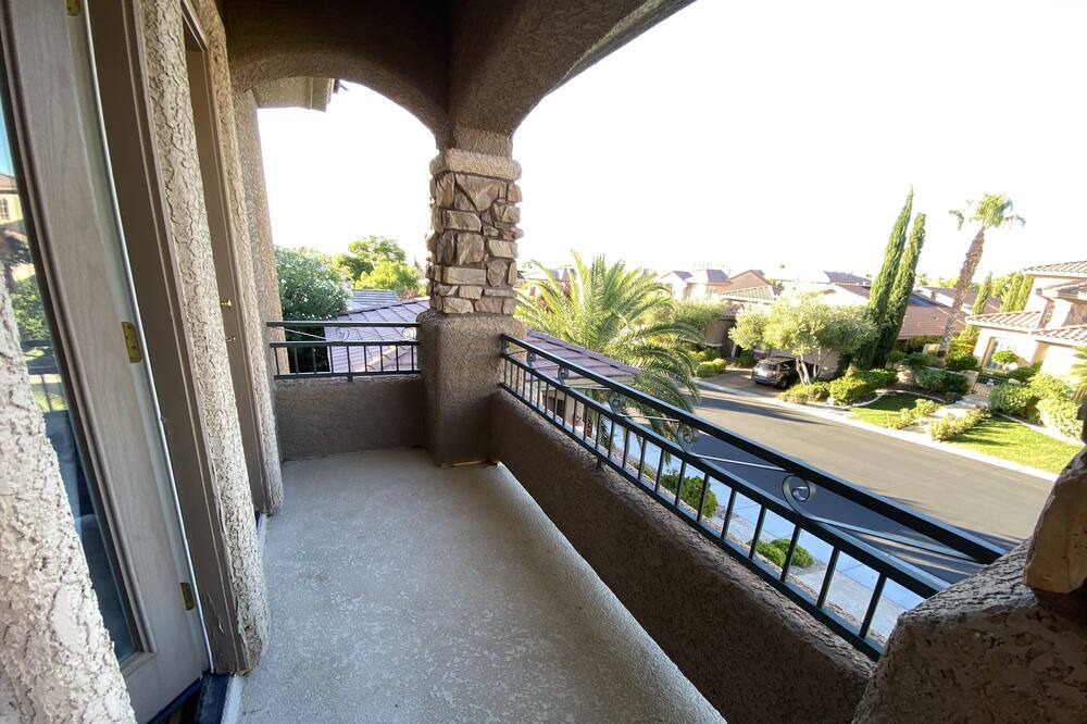 Photo of Patio Balcony in Summerlin West