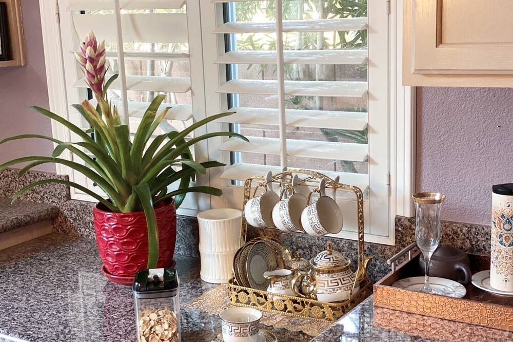 Photo of Kitchen in Summerlin West