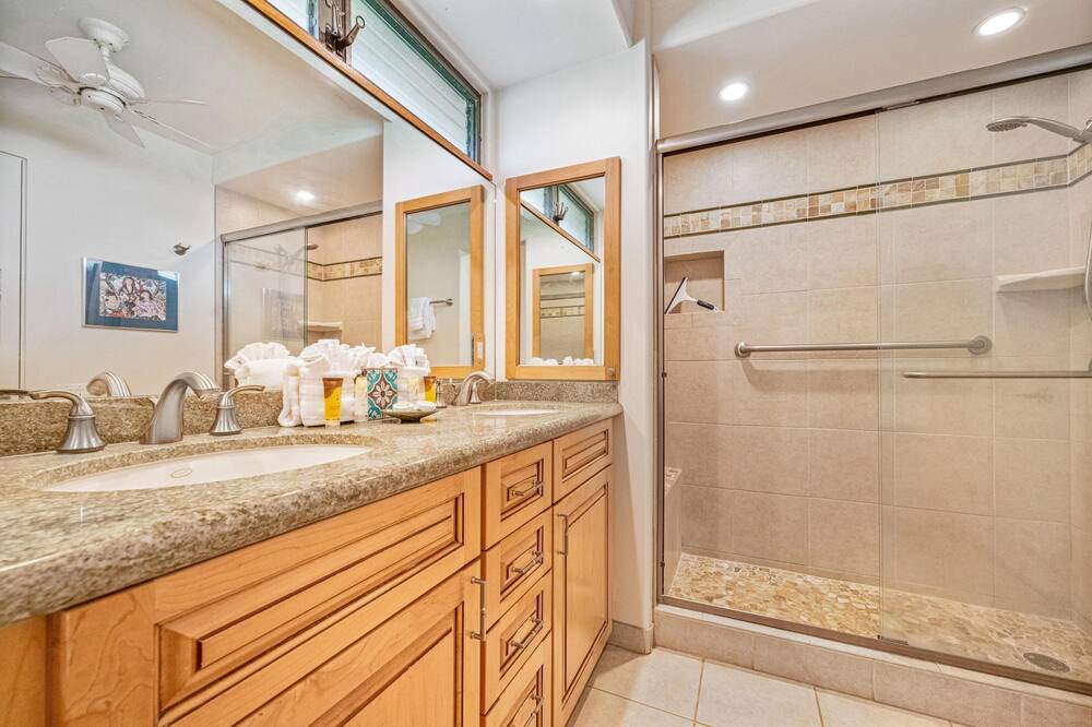 Photo of Bathroom in Wailea