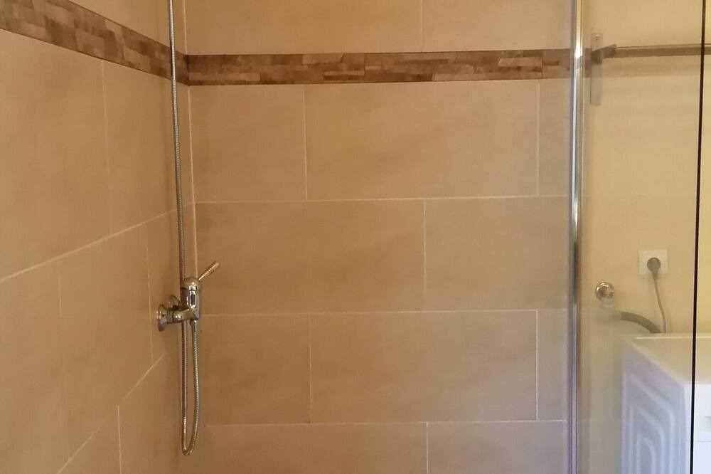 Photo of Bathroom in Odemira