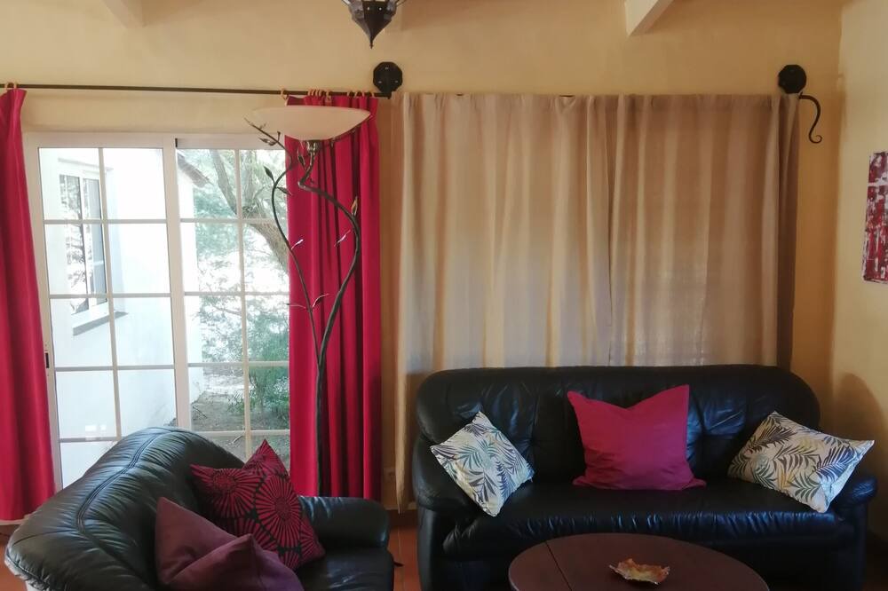 Photo of Livingroom in Odemira