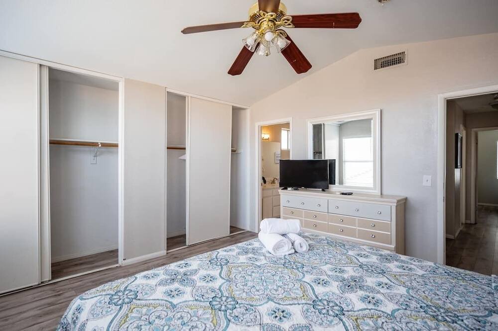 Photo of Bedroom in North Las Vegas