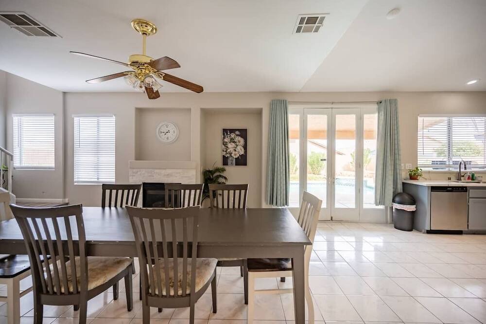 Photo of Kitchen in North Las Vegas