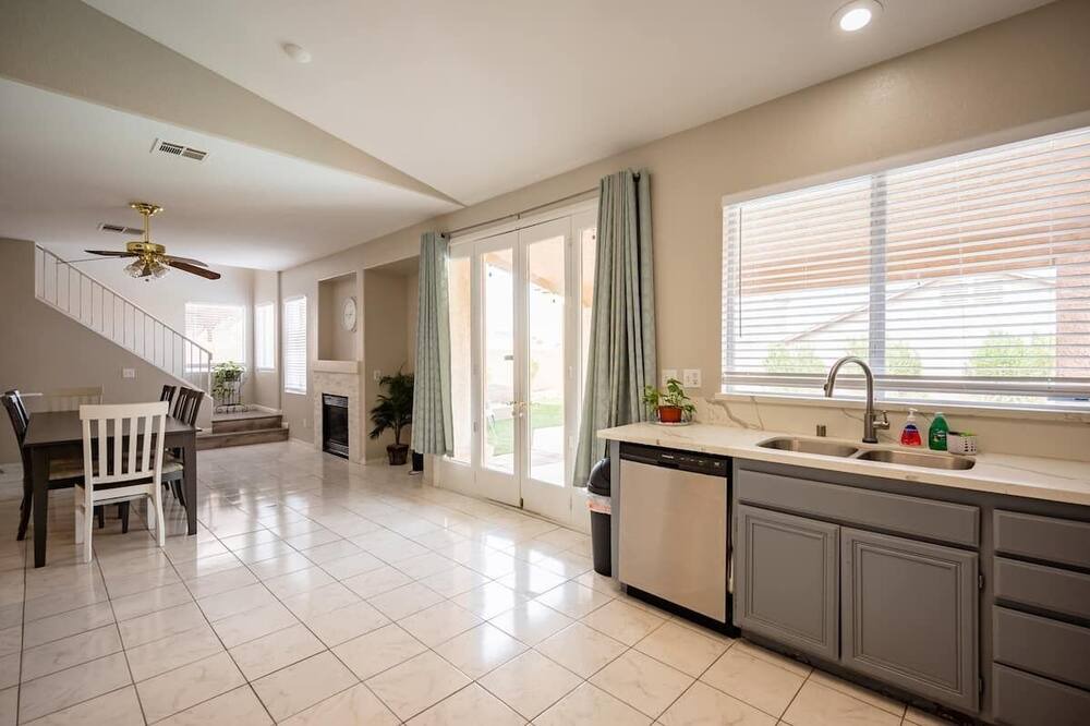 Photo of Bedroom in North Las Vegas
