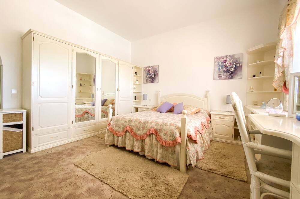 Photo of Bedroom in Monchique