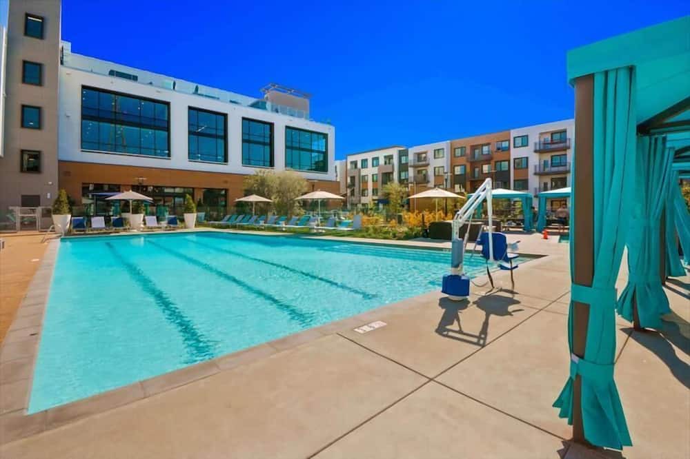 Photo of Outdoor in Menlo Park