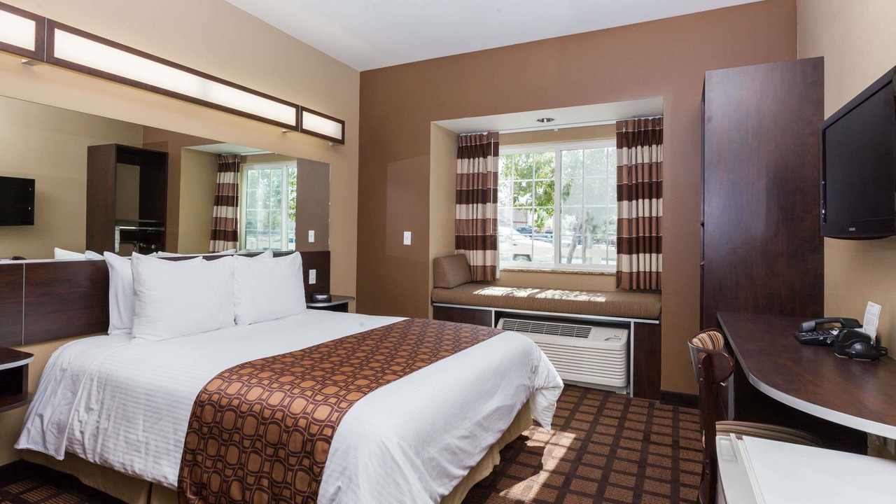 Photo of Bedroom in Wheeler Ridge