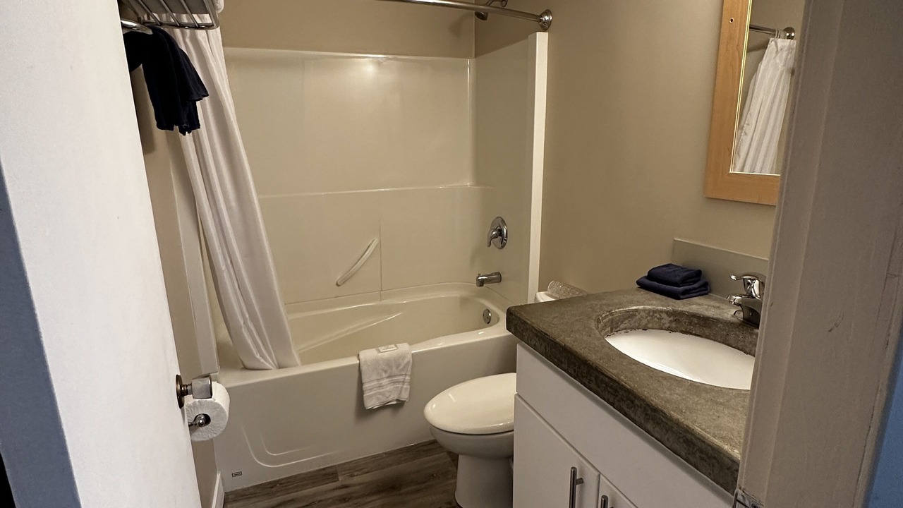 Photo of Bathroom in Ucluelet