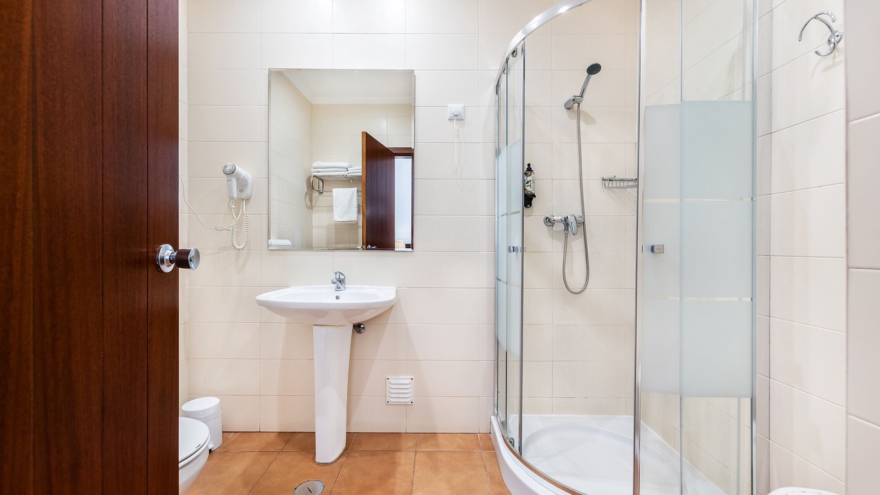Photo of Bathroom in Mertola
