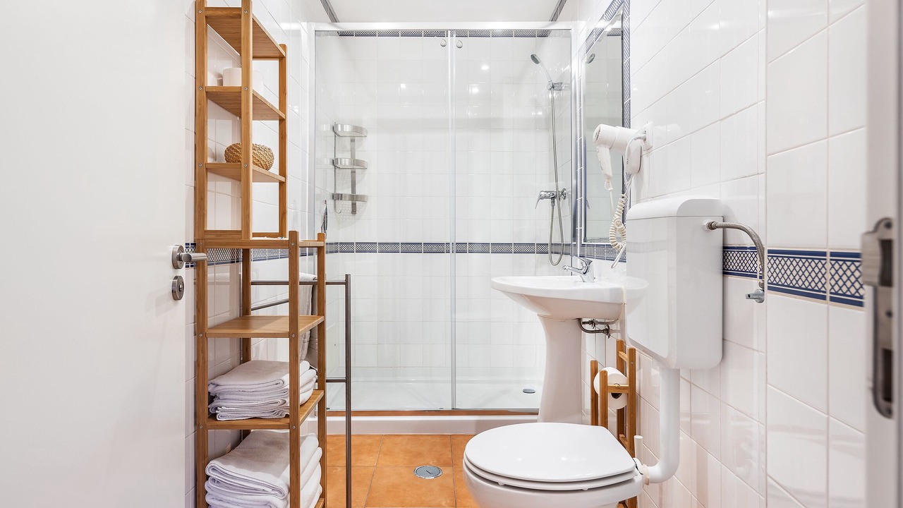Photo of Bathroom in Mertola