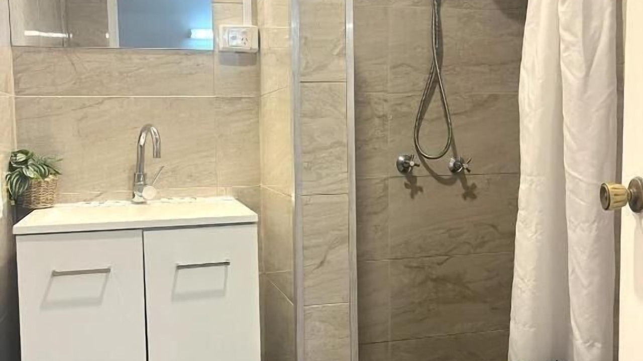 Photo of Bathroom in Mermaid Beach