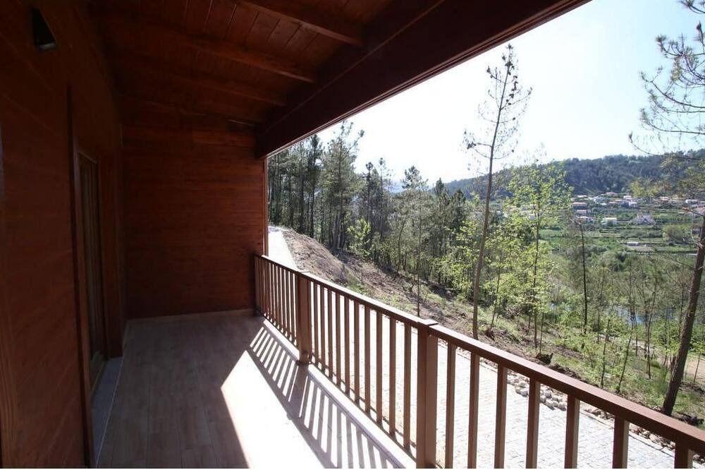 Photo of Patio Balcony in Mondim da Beira