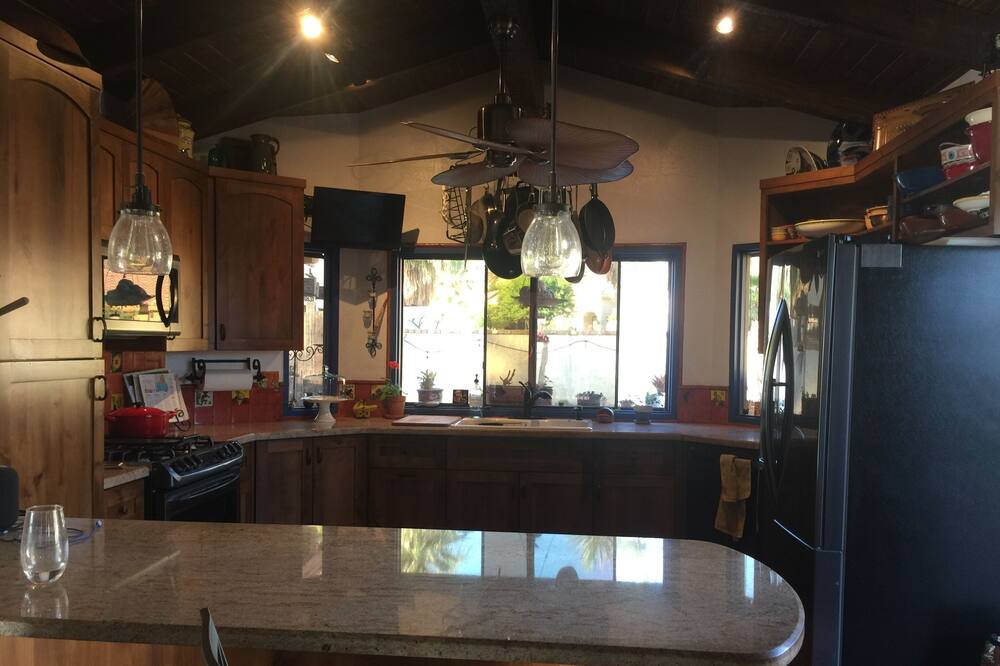Photo of Kitchen in Palm Desert