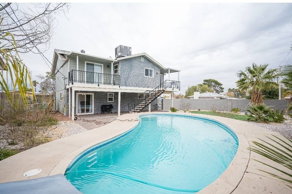 Photo of Outdoor in Rancho Oakey
