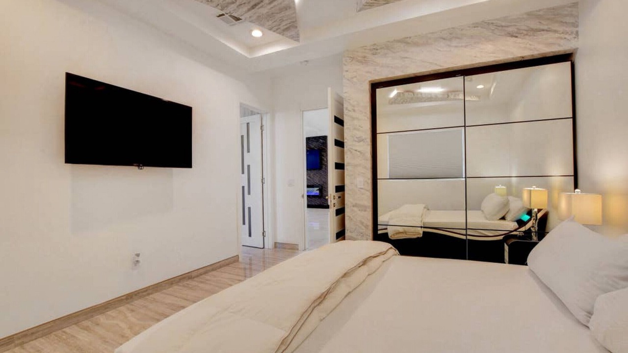 Photo of Bedroom in Spring Valley