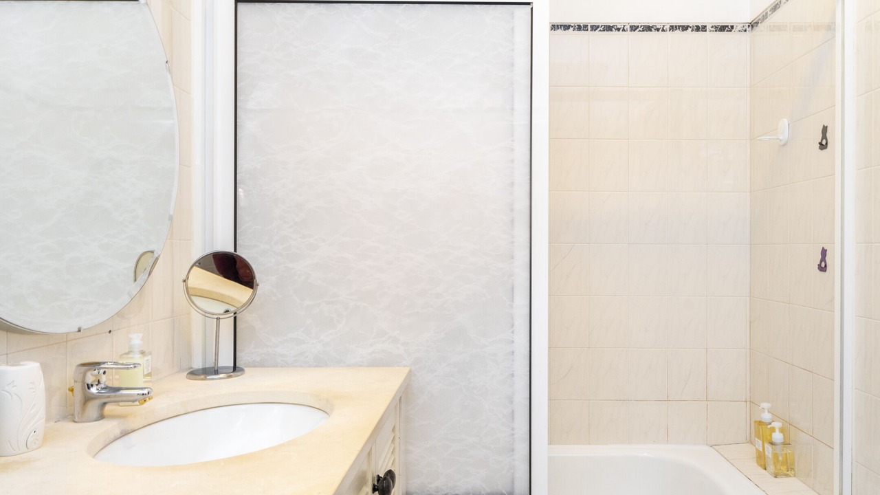 Photo of Bathroom in Alfama