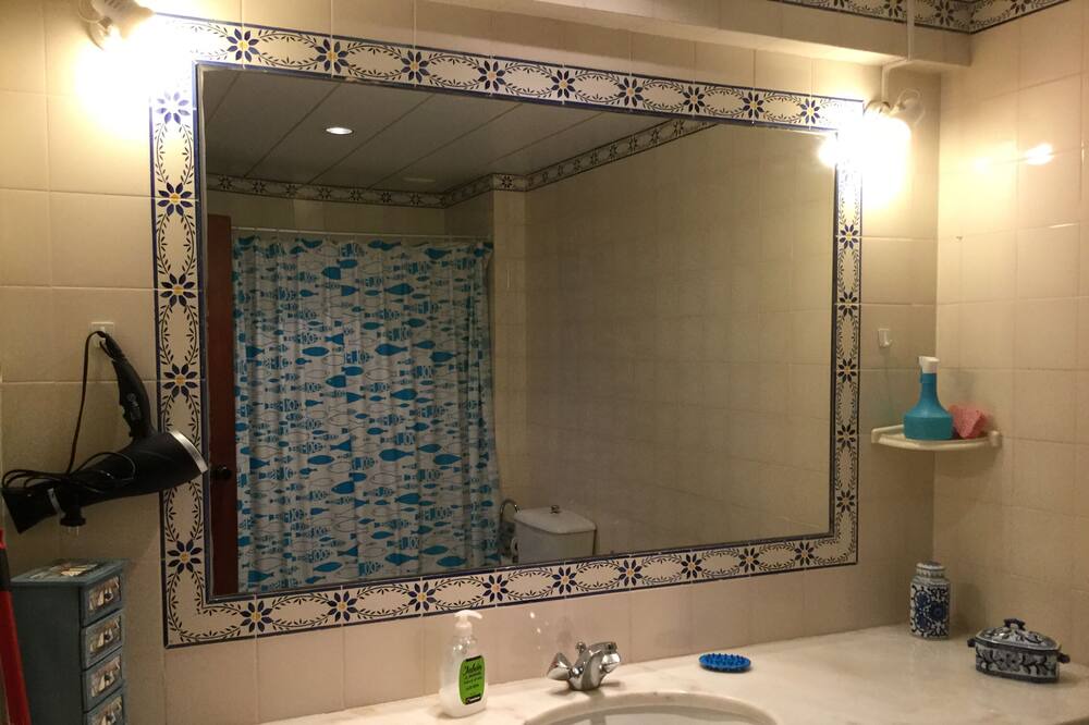 Photo of Bathroom in Vale de Parra