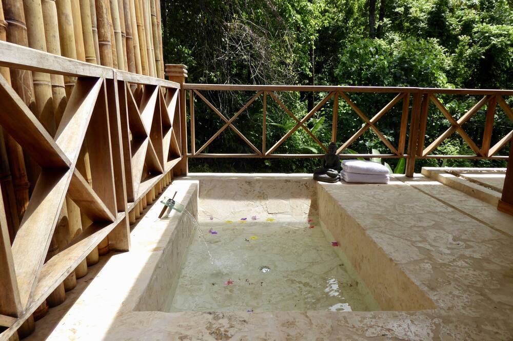 Photo of Bathroom in Ballena