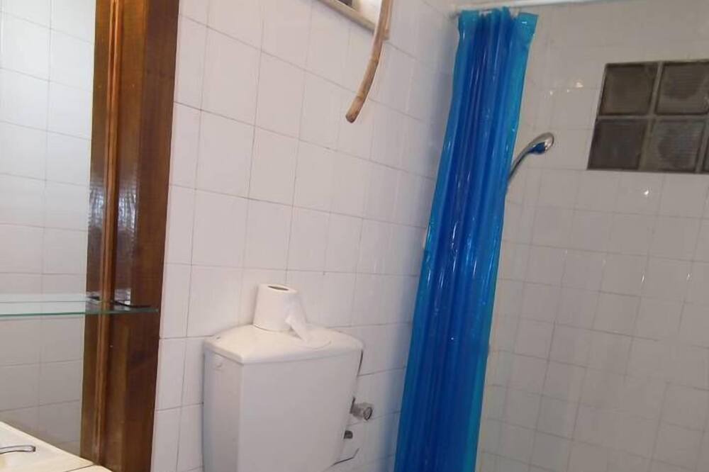 Photo of Bathroom in Atalaia