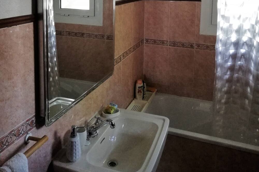 Photo of Bathroom in Carvoeira