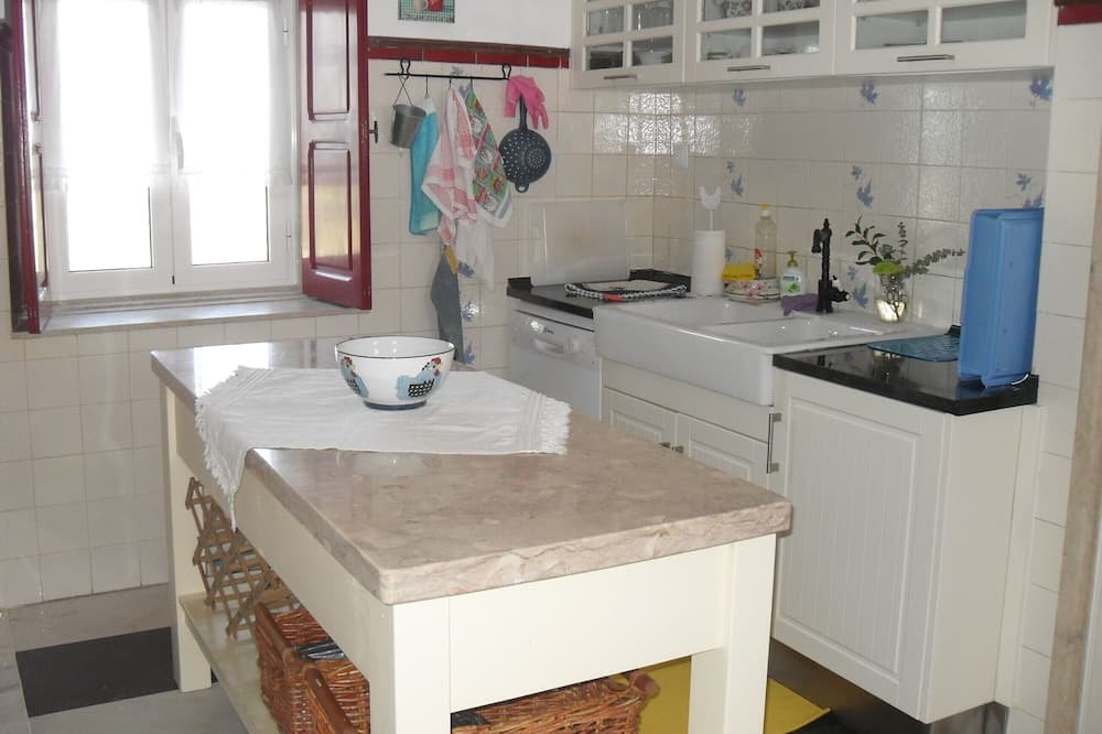 Photo of Kitchen in Carvoeira