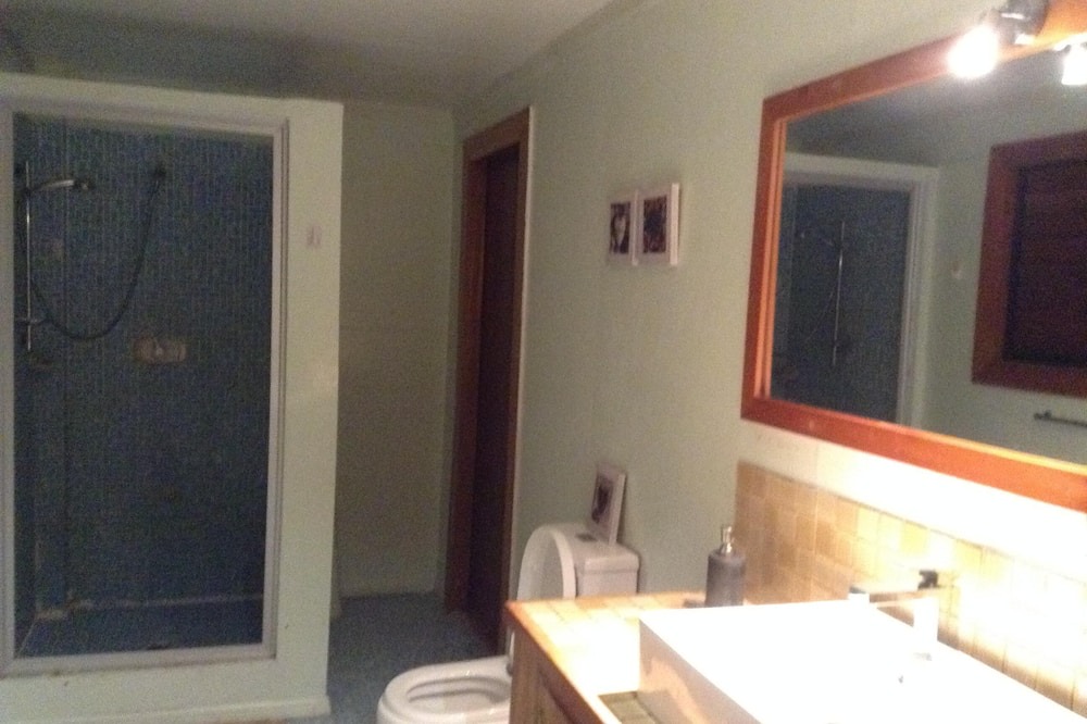 Photo of Bathroom in Pacific Harbour