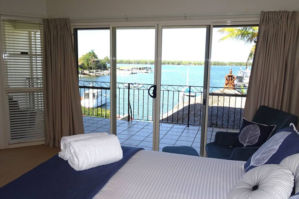 Photo of Bedroom in Runaway Bay