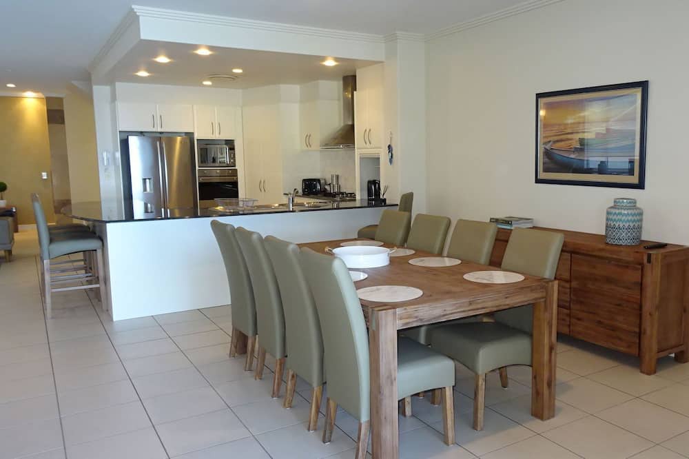 Photo of Kitchen in Runaway Bay