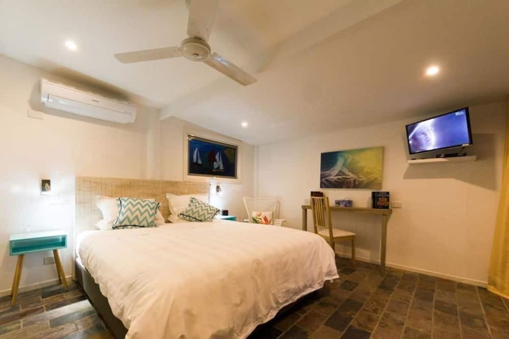 Photo of Bedroom in Mudgeeraba