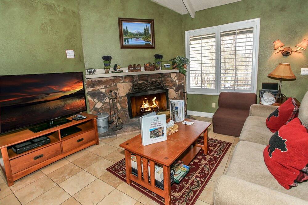 Photo of Livingroom in Boulder Bay
