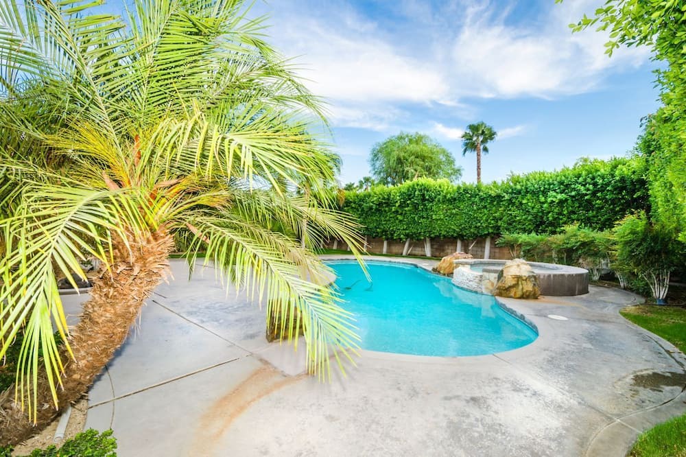 Photo of Outdoor in Sunrise Vista Chino