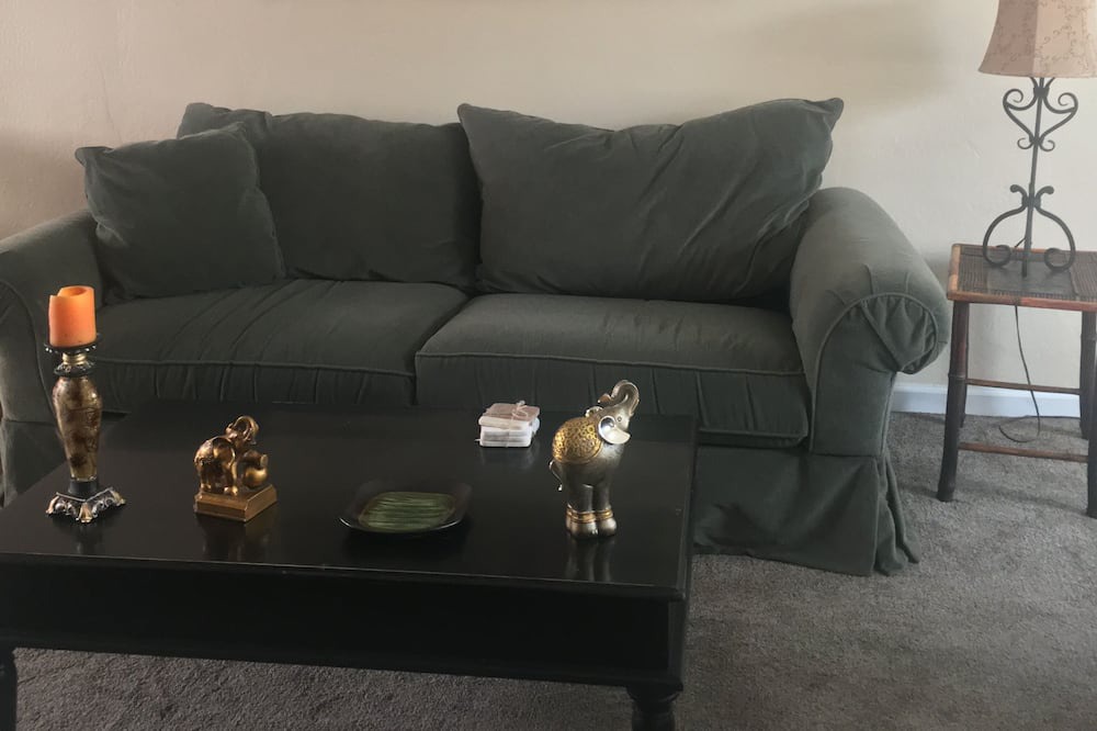 Photo of Livingroom in Visalia