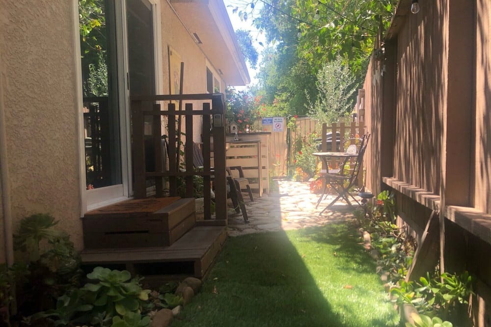 Photo of Outdoor in Oak View