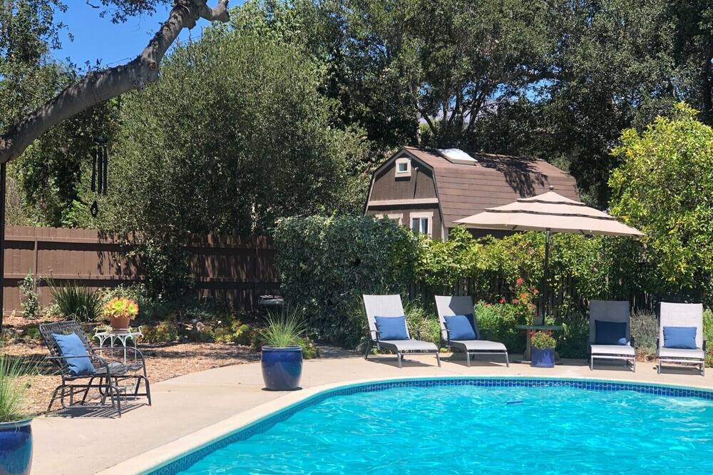 Photo of Outdoor in Oak View