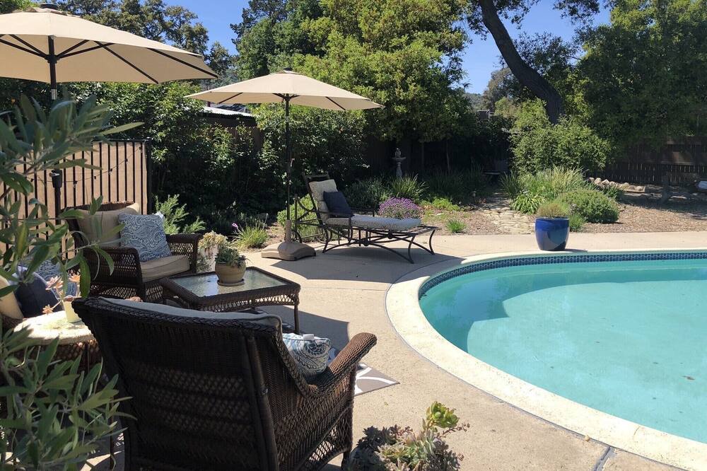 Photo of Outdoor in Oak View