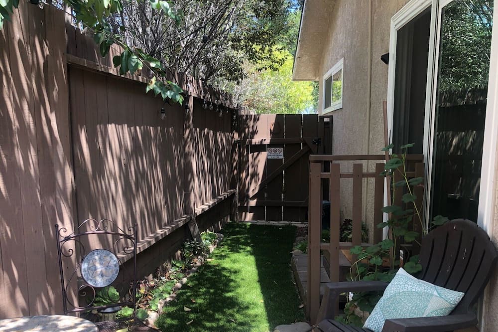 Photo of Outdoor in Oak View